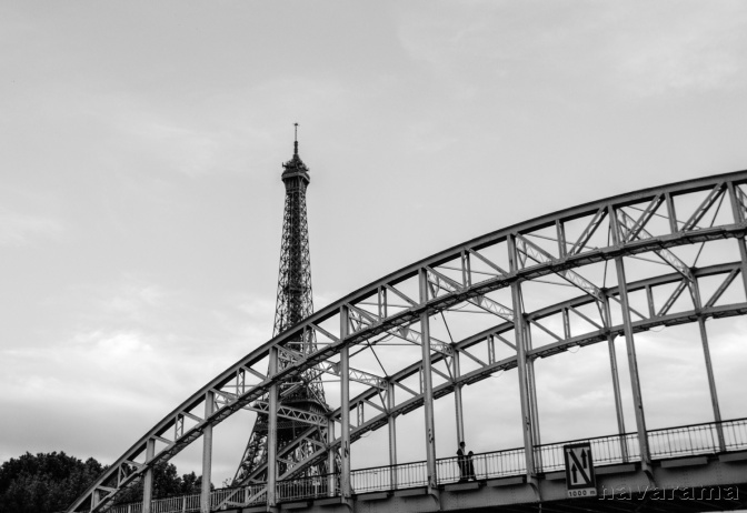 It’s one of the world’s best-known towers, so we can hardly leave it out of today’s selection. But we did choose an unusual take on it. Our hope here is that you too will be inspired to envision “ordinary” things in extraordinary ways. Author: navarama