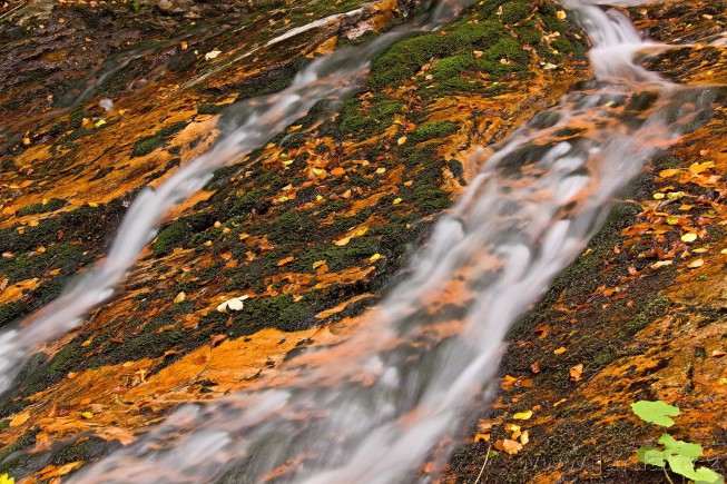 Long exposures of running water create an interesting “milky” effect. Photo: Jardak