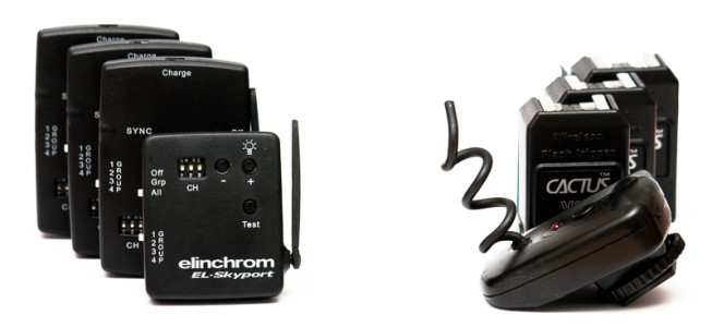 The “simple” Elinchrom Skyport and Cactus V2 triggers. Both triggers are shown from in front, with the receivers behind them. Photo: Vít Kovalčík