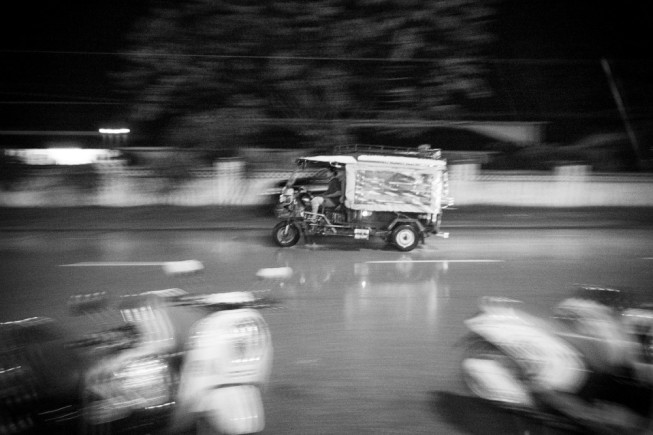 Evening snapshot, Laos. Photo: Tomáš Slavíček