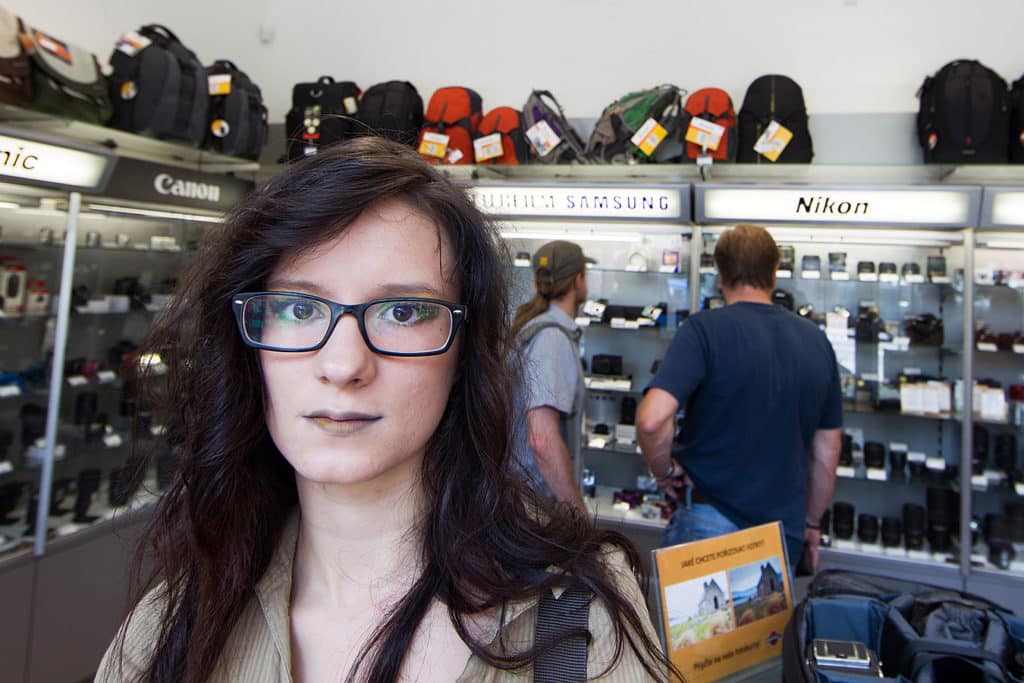 Indoor Portraits? Use Natural Light! | Learn Photography by Zoner Photo