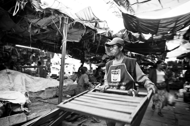 Morning market in Vientiane, Laos. Photo: Tomáš Slavíček