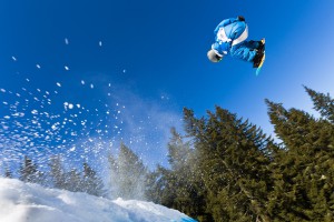 A sports photograph that breaks two compositional rules at once. The rules on angle, and on subject placement. This snowboarder is fast on his way out of the photo. But the picture would be less compelling if it followed those rules. The athlete wouldn’t be aligned to the picture’s diagonal, and the picture wouldn’t contain the flying snow that emphasizes his motion even more