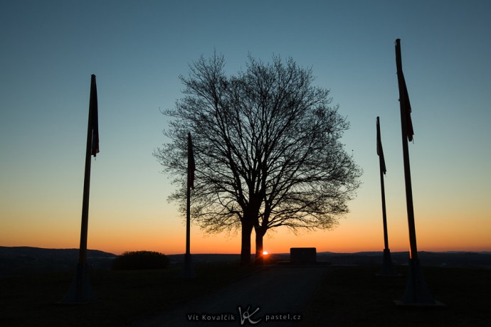 This hill is home to the memorial of the Battle of Austerlitz. Canon 5D Mark II, Canon EF 16–35/2.8 II, 1/100 s, f/7.1, ISO 100, 35 mm focus 