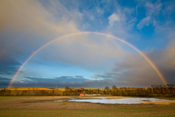 Canon 5D Mark II, Canon EF 16–35/2.8, 1/30 s, f/7.1, ISO 100, focus 17 mm