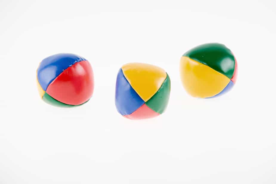 Editing Product Photos - photo of three balls after balancing light