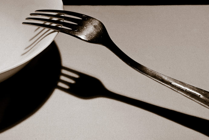 An example of diagonal composition. This is an imitation of a photo called “The Fork” by one of the classics of photography—André Kertész. The original that I’m imitating was taken in 1928. Canon EOS 7D, EF-S 15-85/3.5-5.6 IS USM, 1/125 s, f/18, ISO 100, focus 70 mm (112 mm equiv.) 