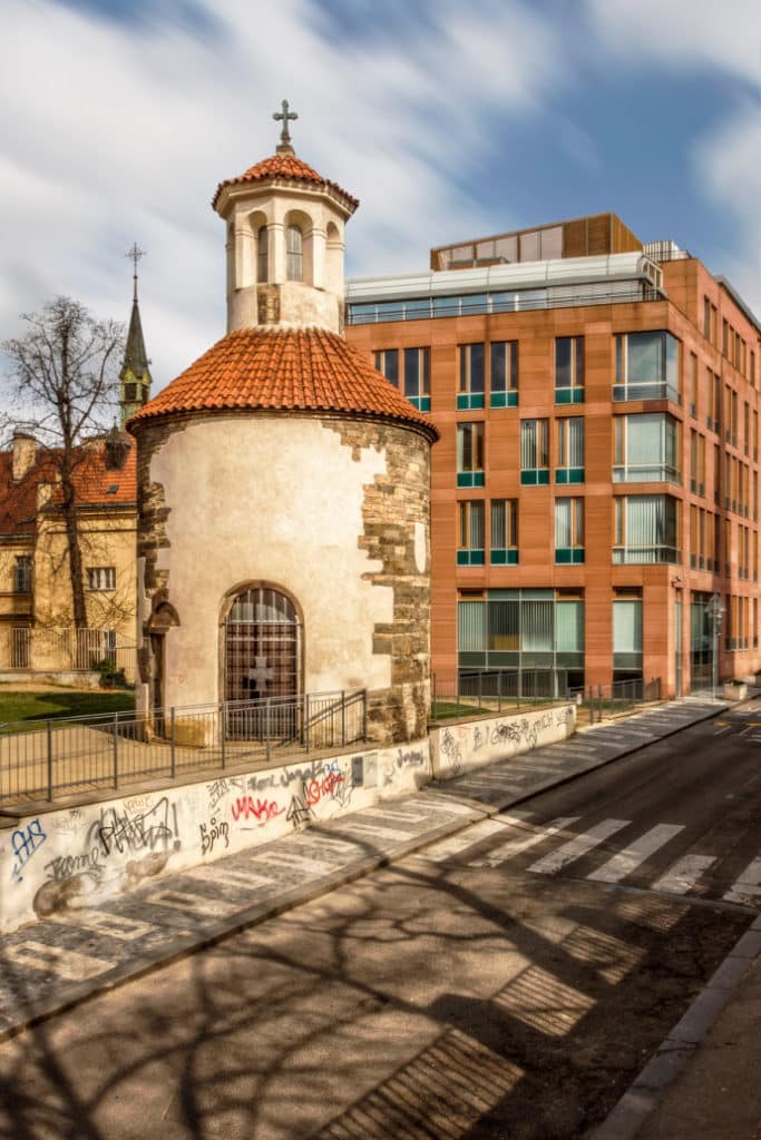 The relatively sharp sunlight has drawn out the structure of these buildings. Also, the play of shadows on the street gives the picture an interesting foreground. Canon EOS 7D, EF-S 15-85/3.5-5.6 IS USM, 1/30 s, f/11, ISO 100, focal length 15 mm (24 mm equiv.)