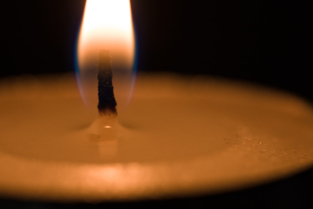 A candle closeup. At macro distances, this lens has a higher effective f-stop than the one that’s set. That’s why I had to raise the ISO to 1600. Canon 5D Mark IV, Canon EF 100/2.8 IS MACRO, 1/60 s, f/5.0, ISO 1600, focal length 100 mm