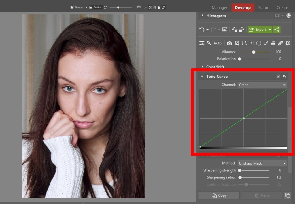 Learn to Edit Portraits and Discover the 5 Most Common Portrait Photo Problems- green curve