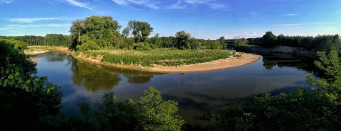 How to Photograph Landscapes with a Phone: a panorama created in a phone.