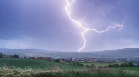 How to Photograph Lightning: Become a Master of Storms