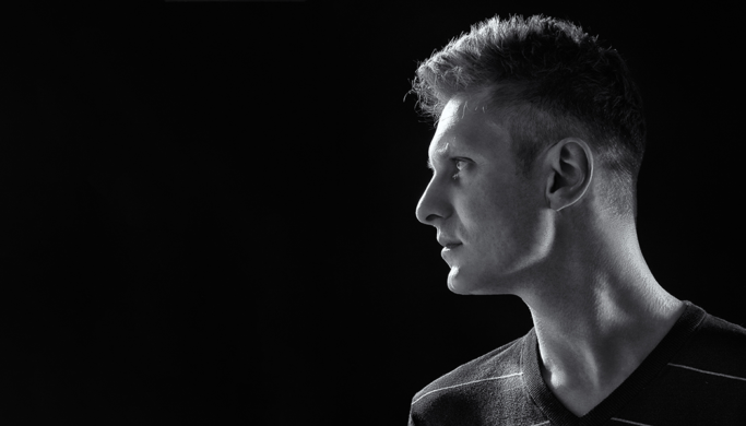 Portrait Lighting III: Master Portrait Photography Under Artificial Light
