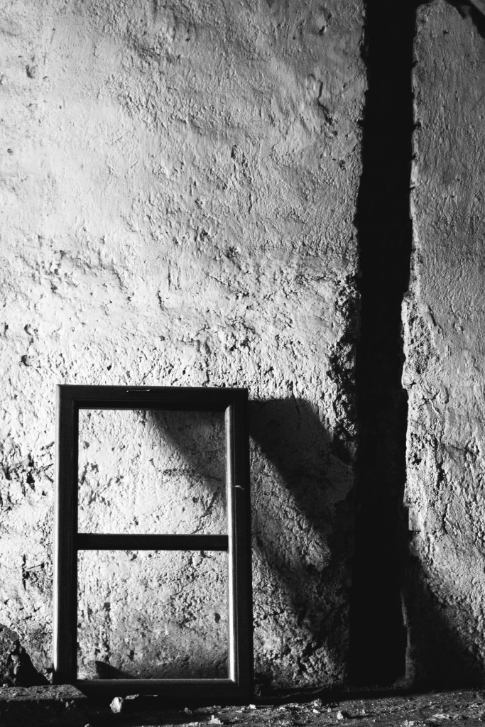 Urbex-Mastering Light and Composition: light and shadow.