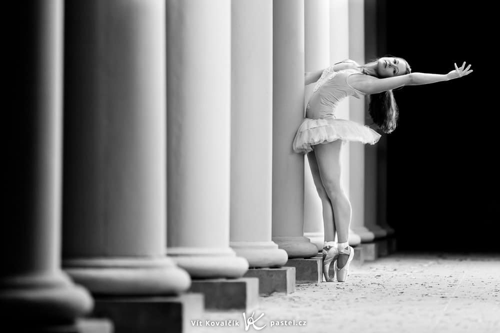 Photographing Models in Different Environments II - colonnade