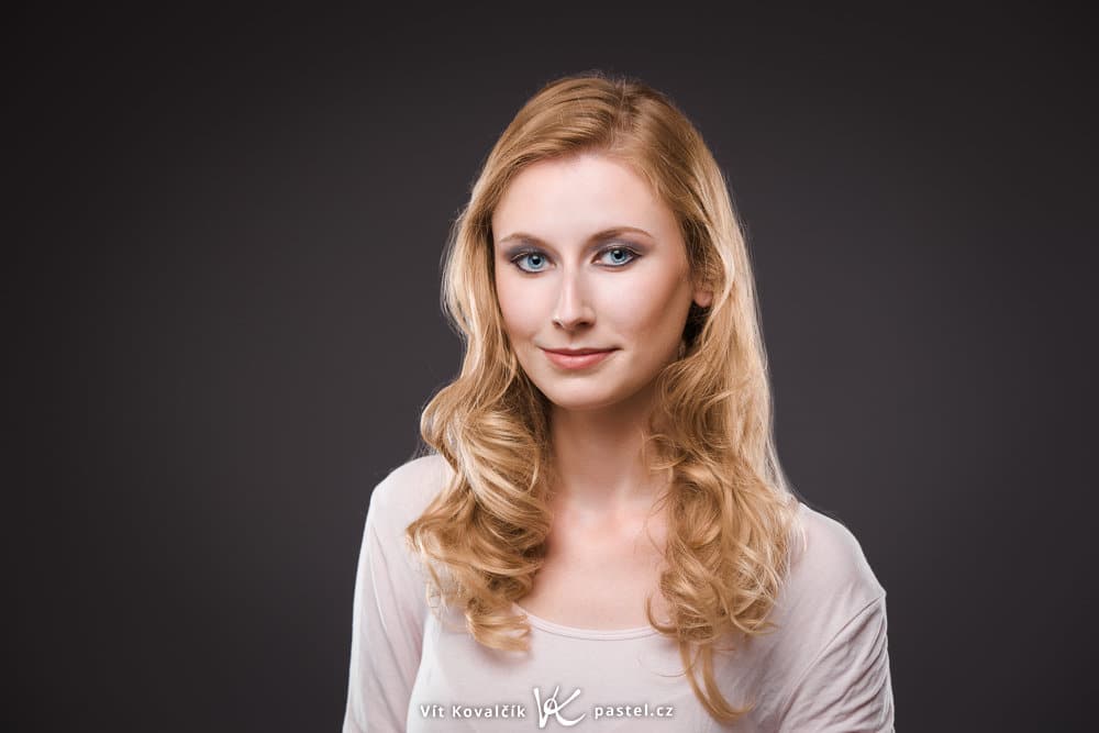 Studio Photography - head shoulders