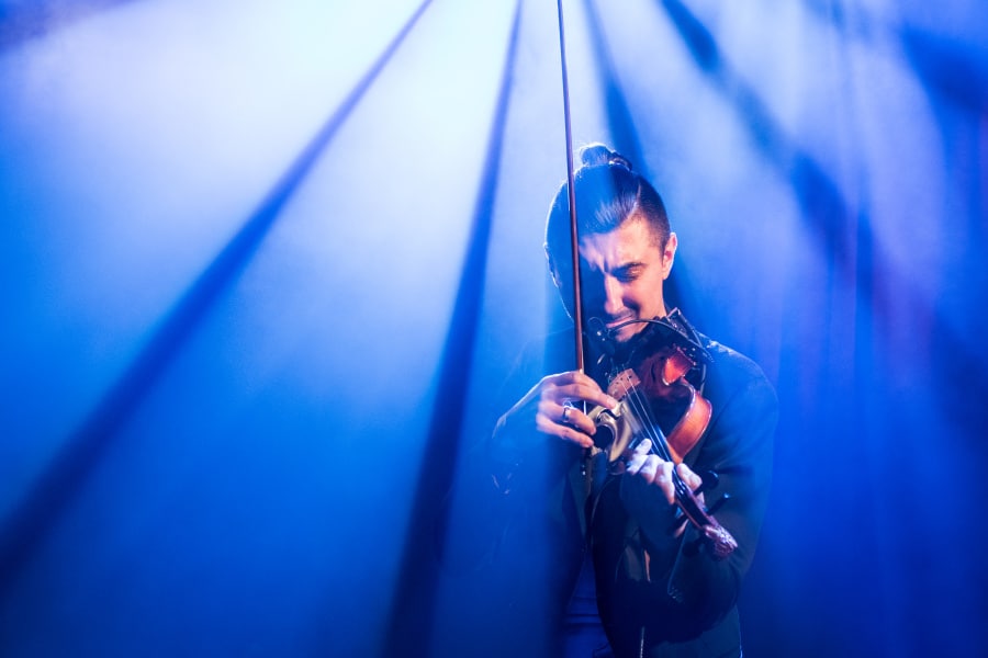 How to Photograph Concerts - Adam Baldych