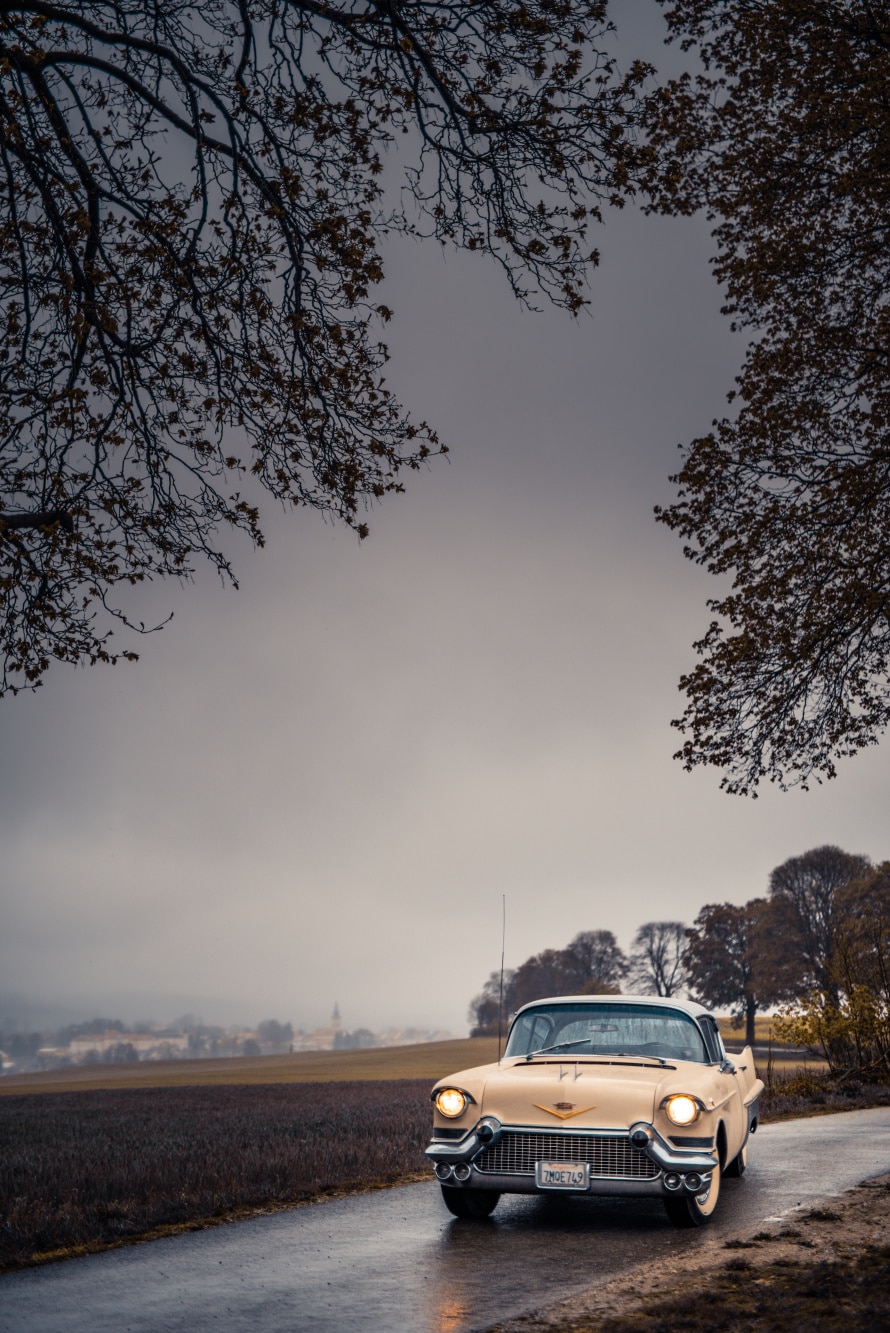 How to Photograph Vintage Cars - frame