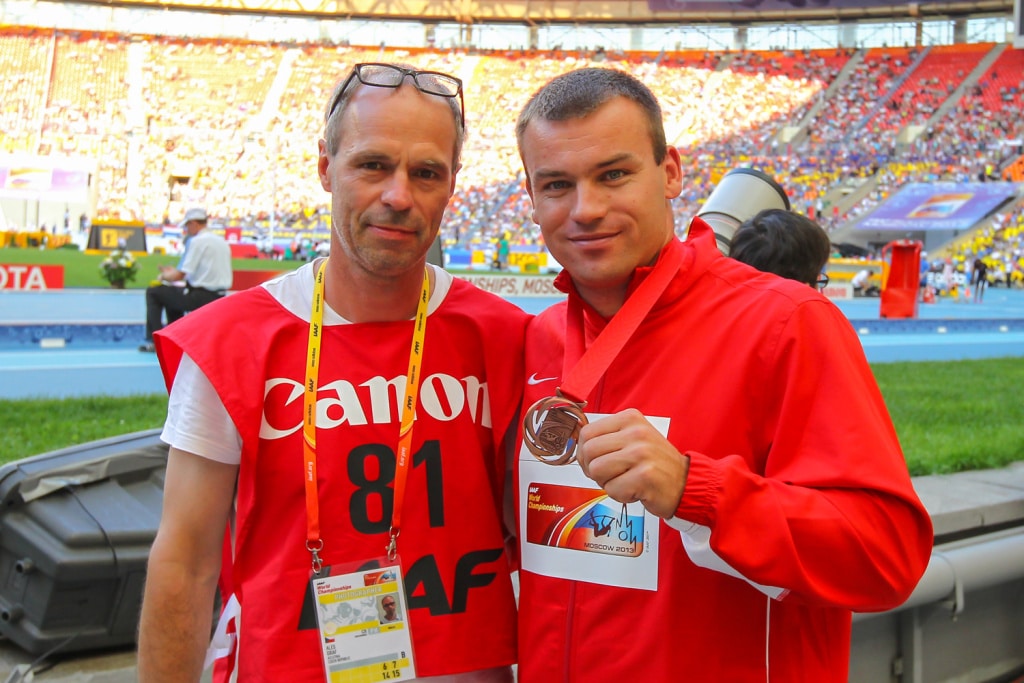 Athletics Photographer Aleš Gräf: How Usain Bolt Made Me Fall Off a Table (But Not Really) - Aleš Gräf with czech Hammer thrower Lukáš Melich