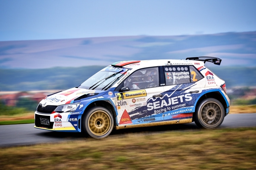 3 Practical Examples of How to Edit Car Racing Photos