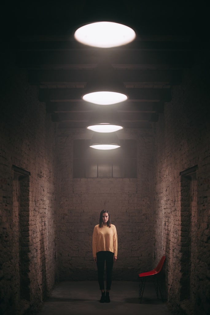 Portraits With an LED Ring Light - symmetry