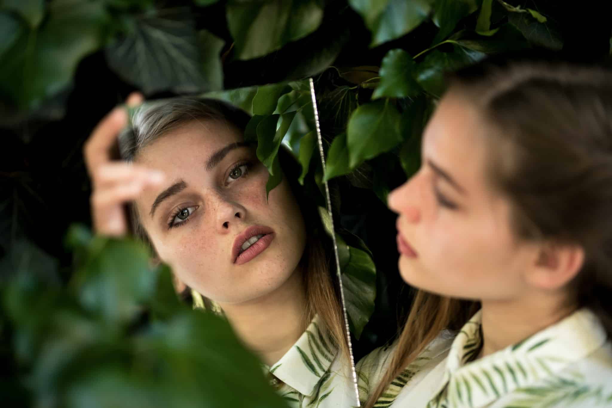 Zdeňka Vrátná: Slick and Empty Looks Are Weaker Than Smiles, Rage, and Tears