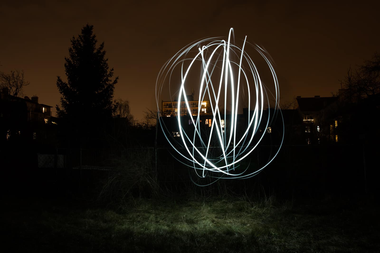 Light Painting: How to Do It and What You’ll Need
