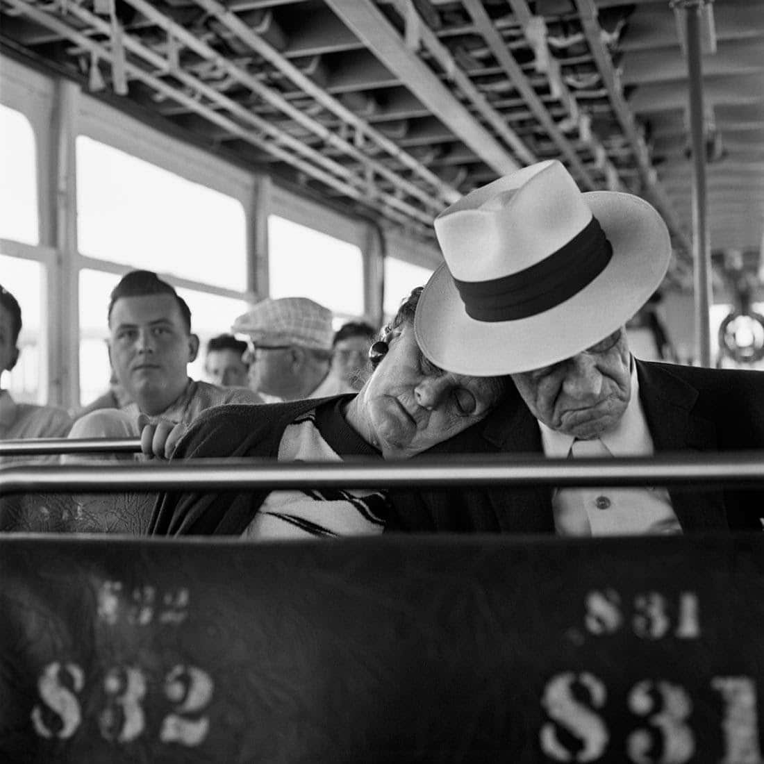 8 Clues to Better Street Photography in the Works of Vivian Maier