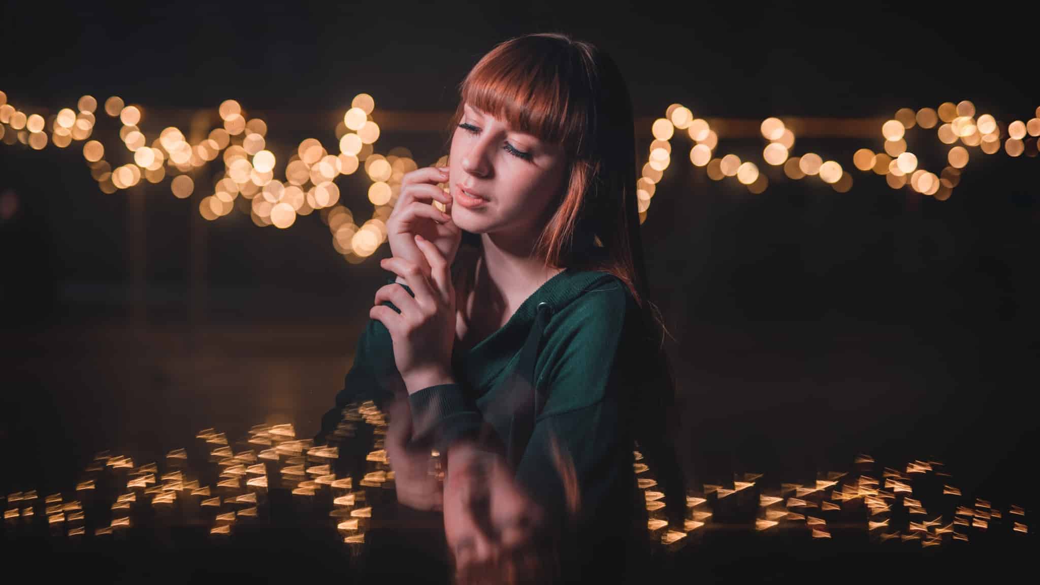 Want Truly Original Portrait Lighting? Then Experiment With Reflections and Refraction!