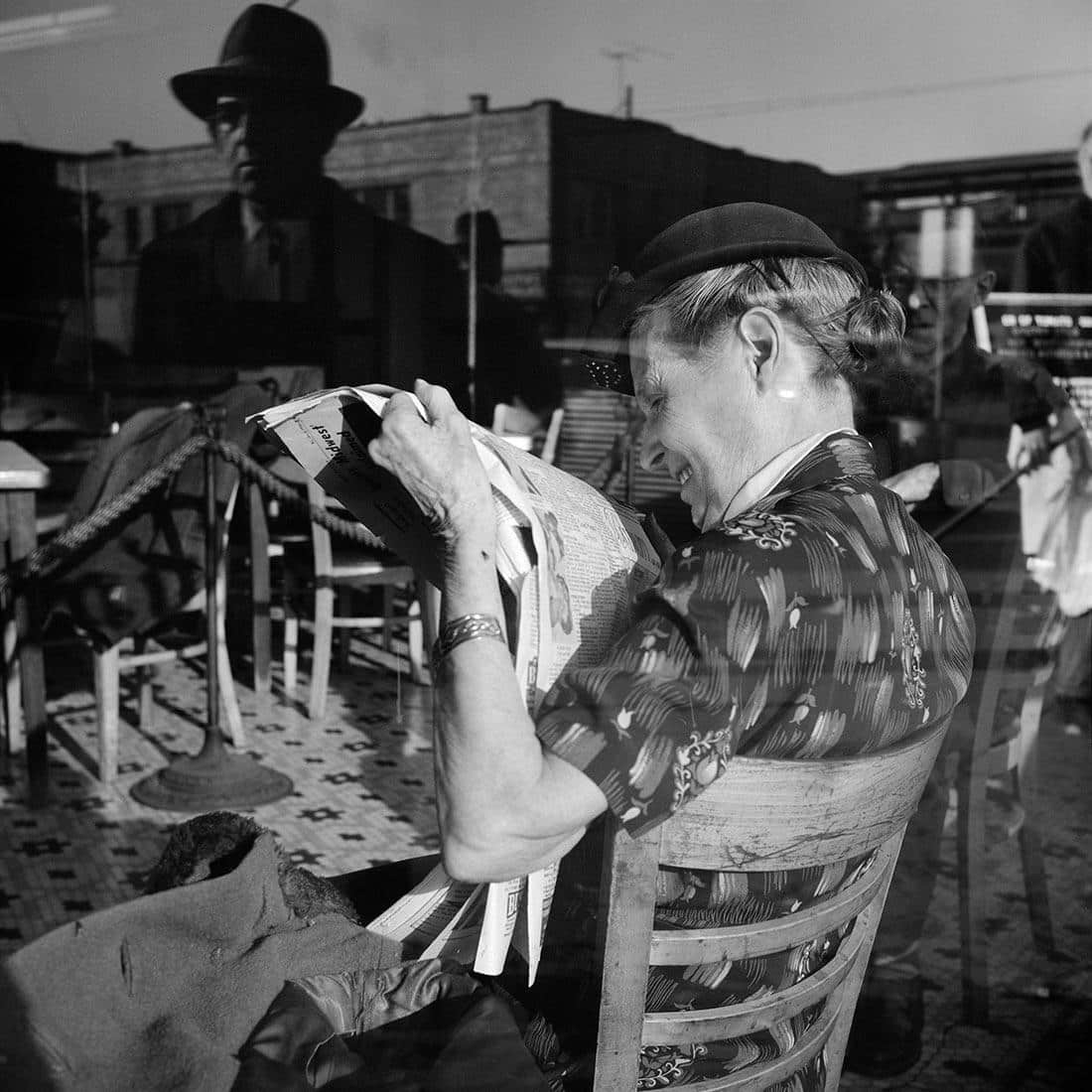 8 Clues to Better Street Photography in the Works of Vivian Maier