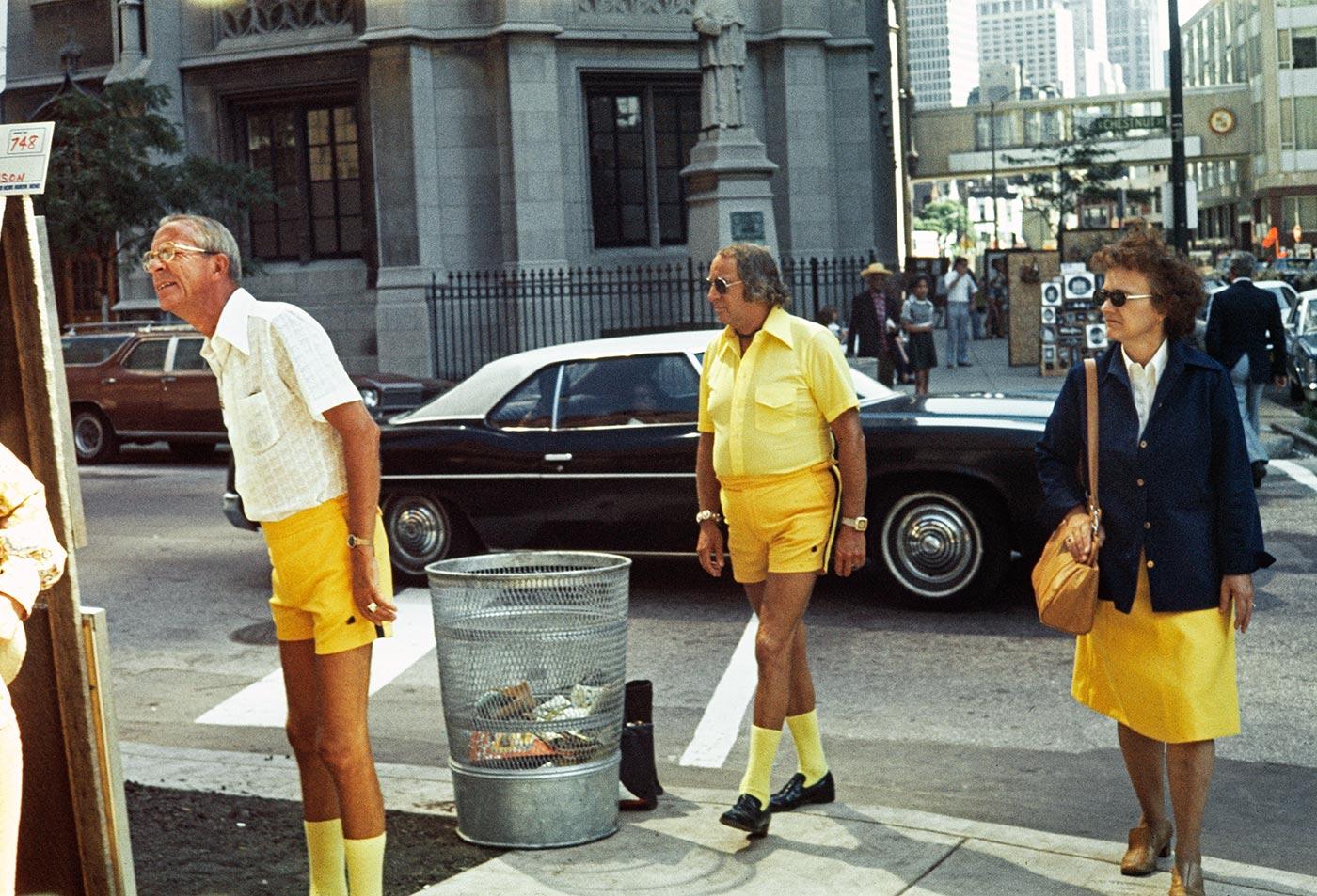 8 Clues to Better Street Photography in the Works of Vivian Maier