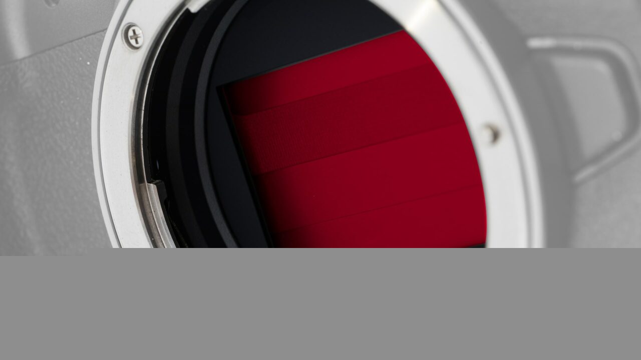 Mechanical vs. electronic shutter: what are the differences and which one should you use?