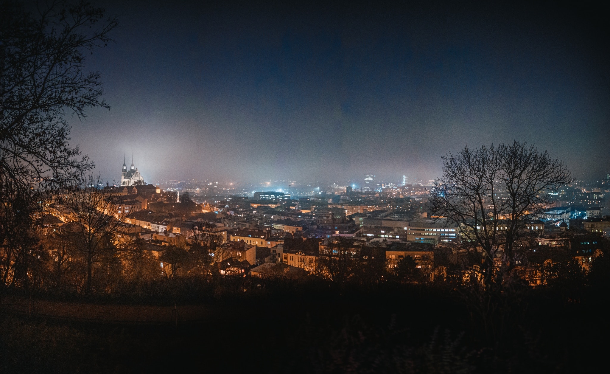 Learn 3 ways to shoot panoramic photos