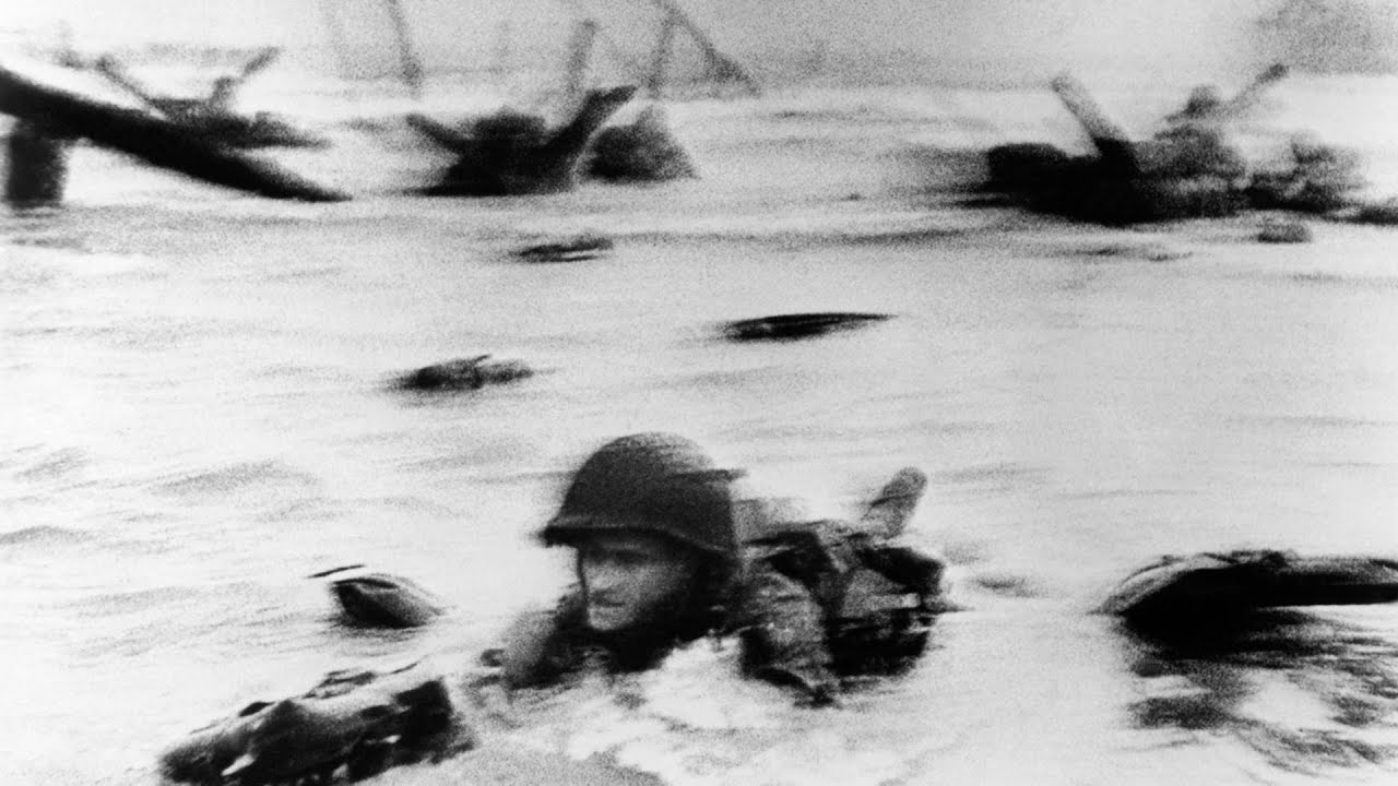 Photography in the trenches of war - 5 famous war photographers
