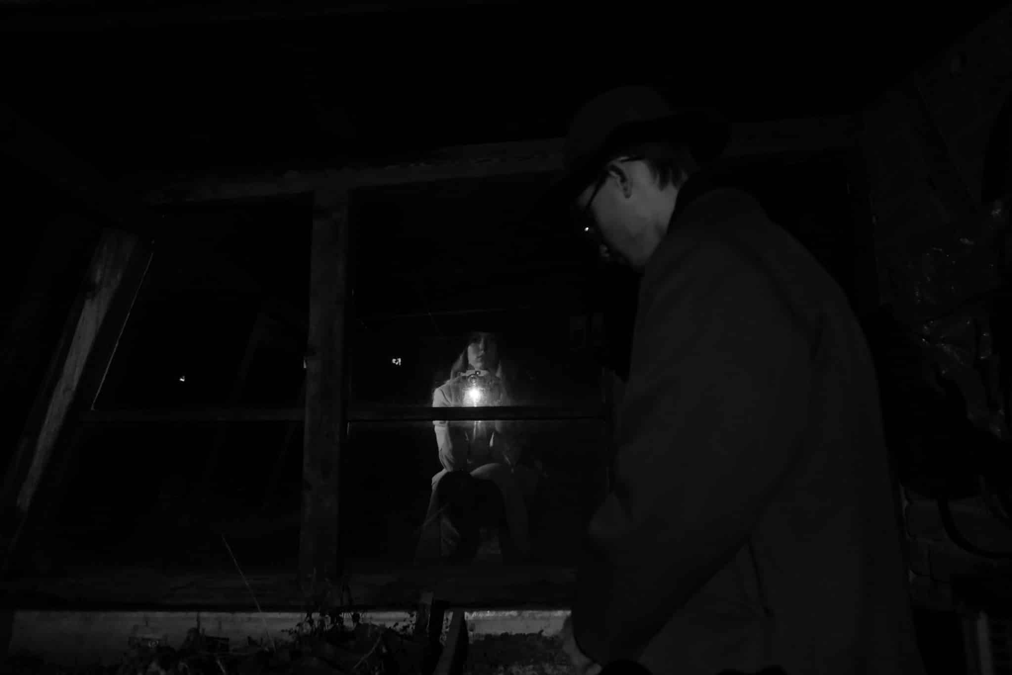 Crimes after dark-How to do a Film Noir photoshoot 