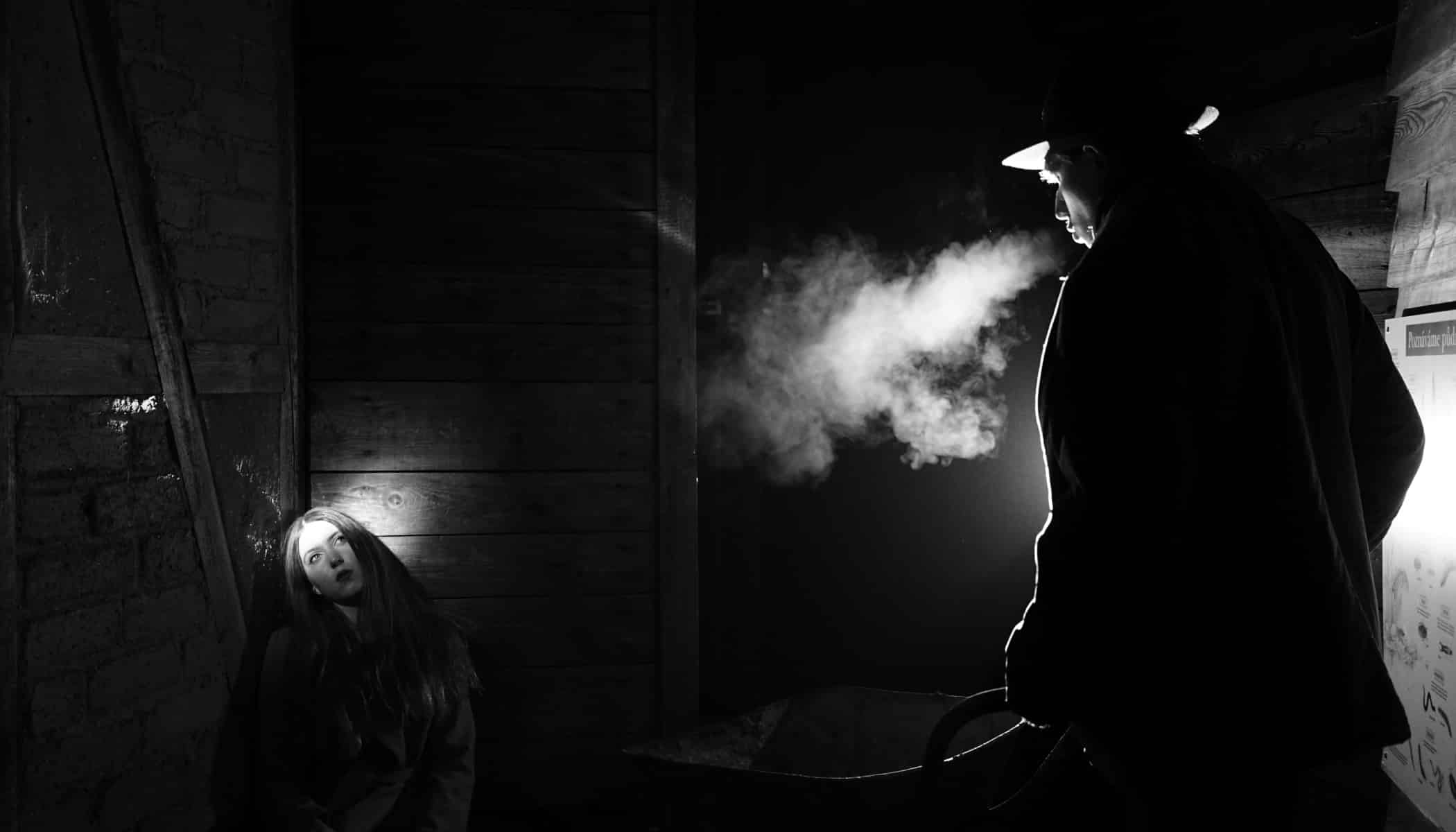 Crimes after dark-How to do a Film Noir photoshoot | Learn Photography