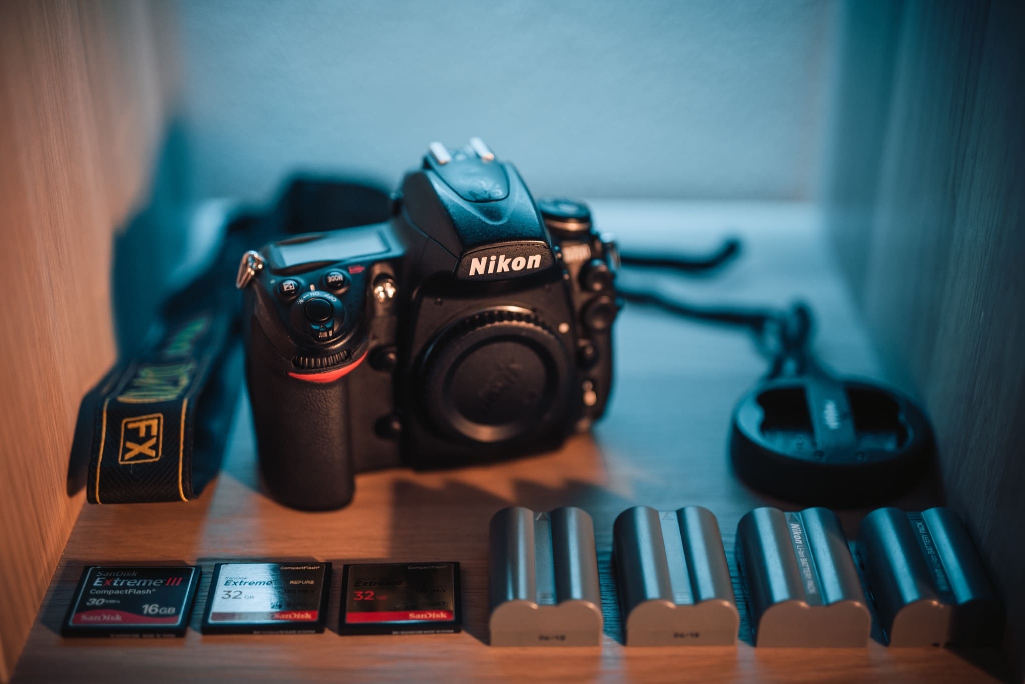 A Good Picture Sells! How to Take Pictures of Secondhand Items to Catch Your Buyer’s Eye