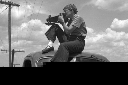 6 Women That Changed Photography 