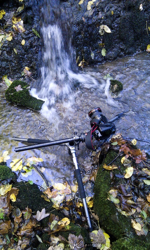 How to Photograph Waterfalls Using Basic Photo Equipment