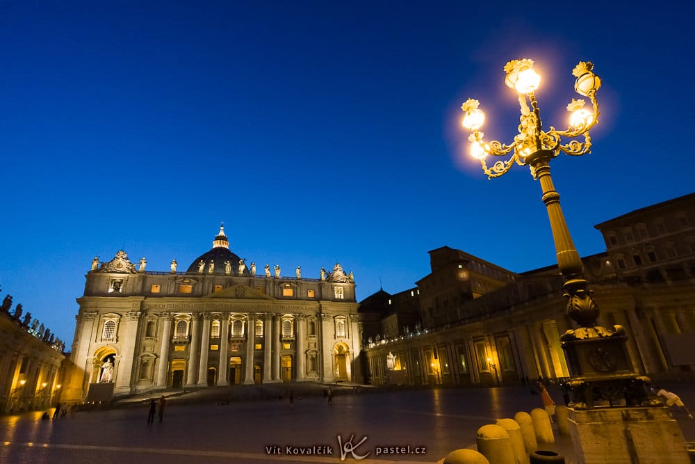 How to Photograph Historic Churches and Temples