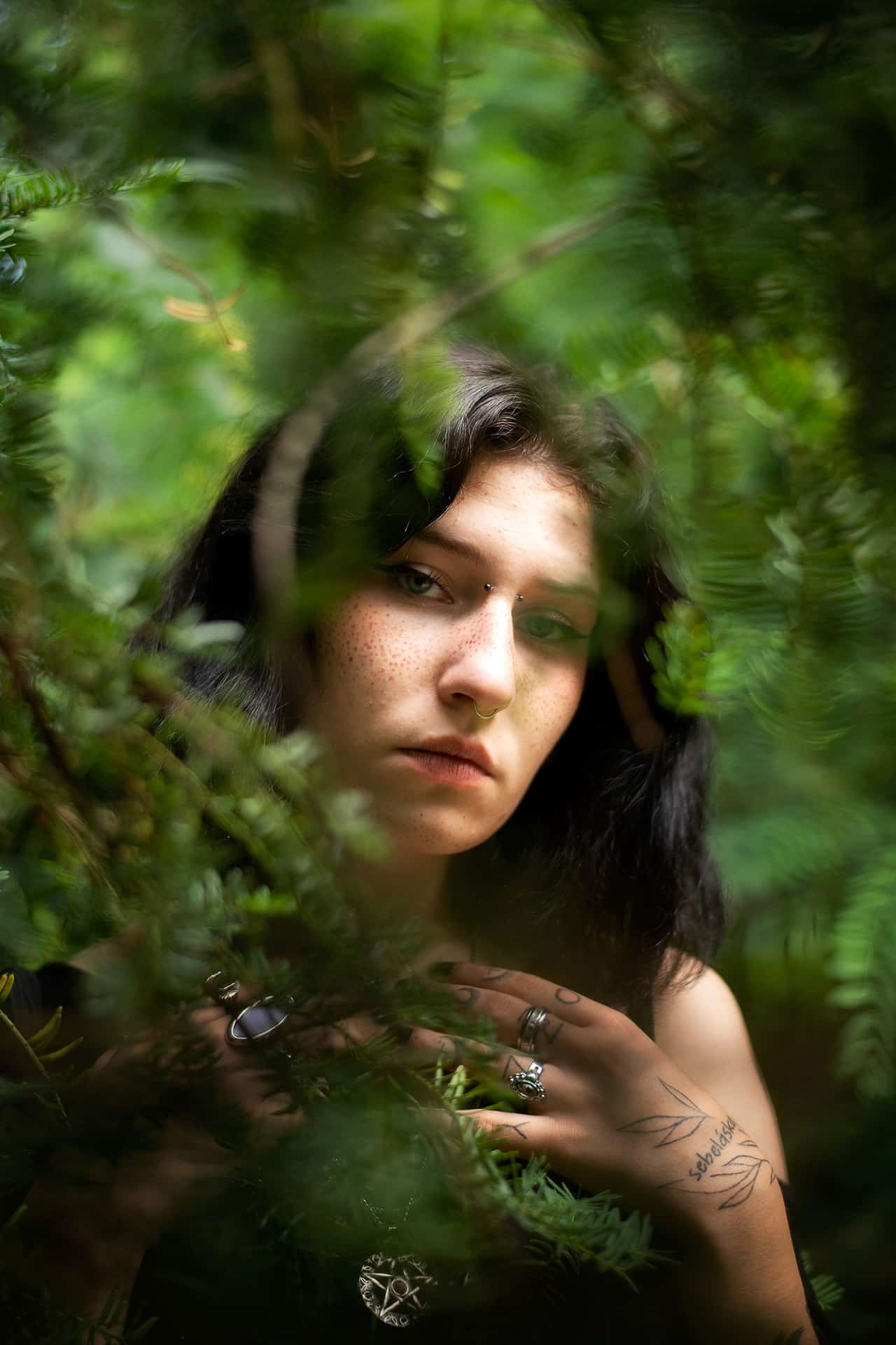 Six Reasons to Try Shooting with Vintage Lenses