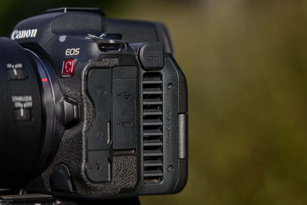 Canon R5 C, detail