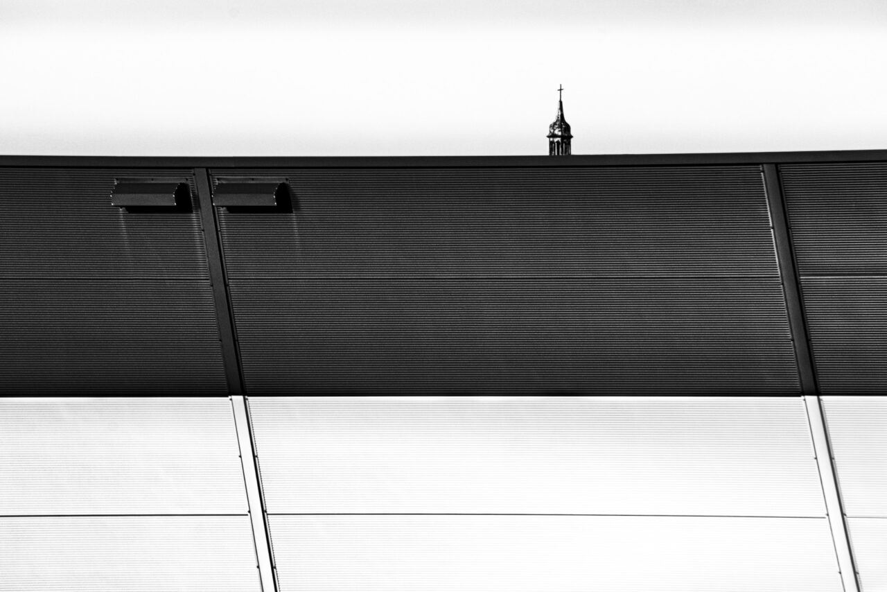 TOP 10 Photos from Our Readers, Black-and-White Minimalism, Květa Novotná
