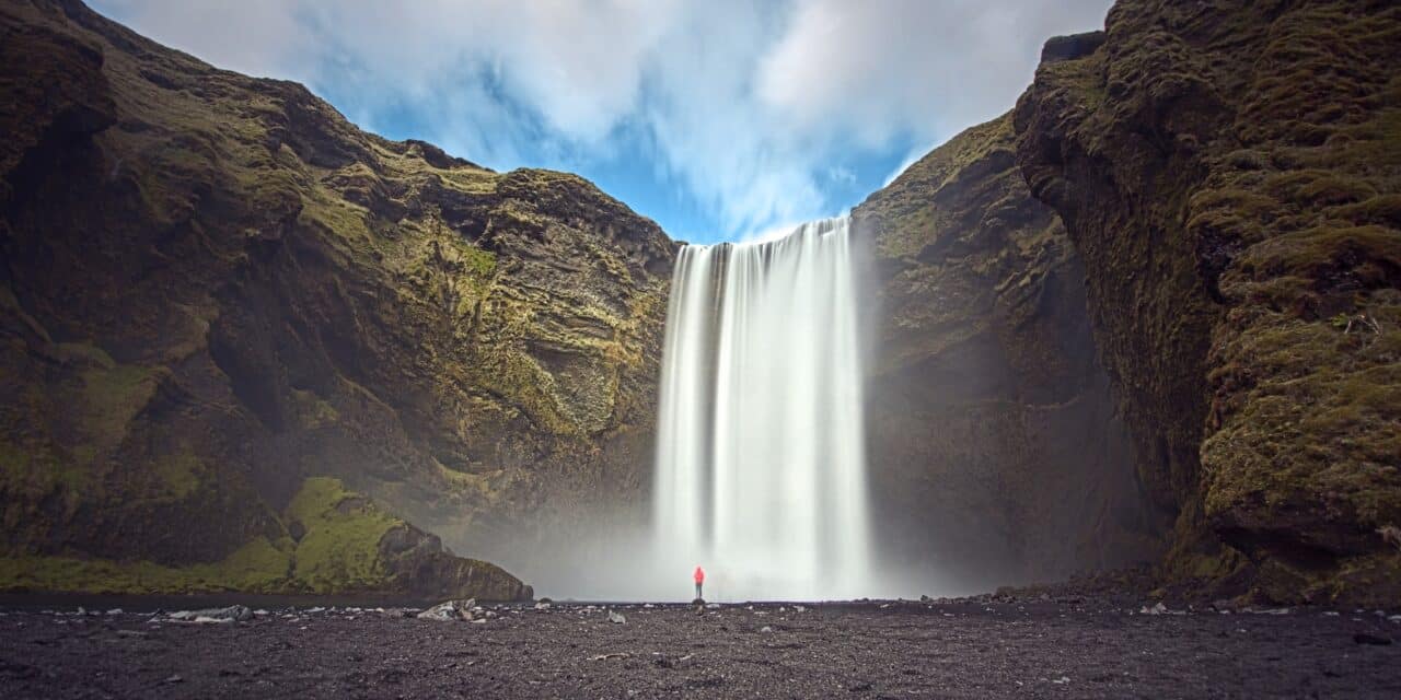 Skógafoss Waterfall (shutter speed increased to 20s using ND 2000 filter).
