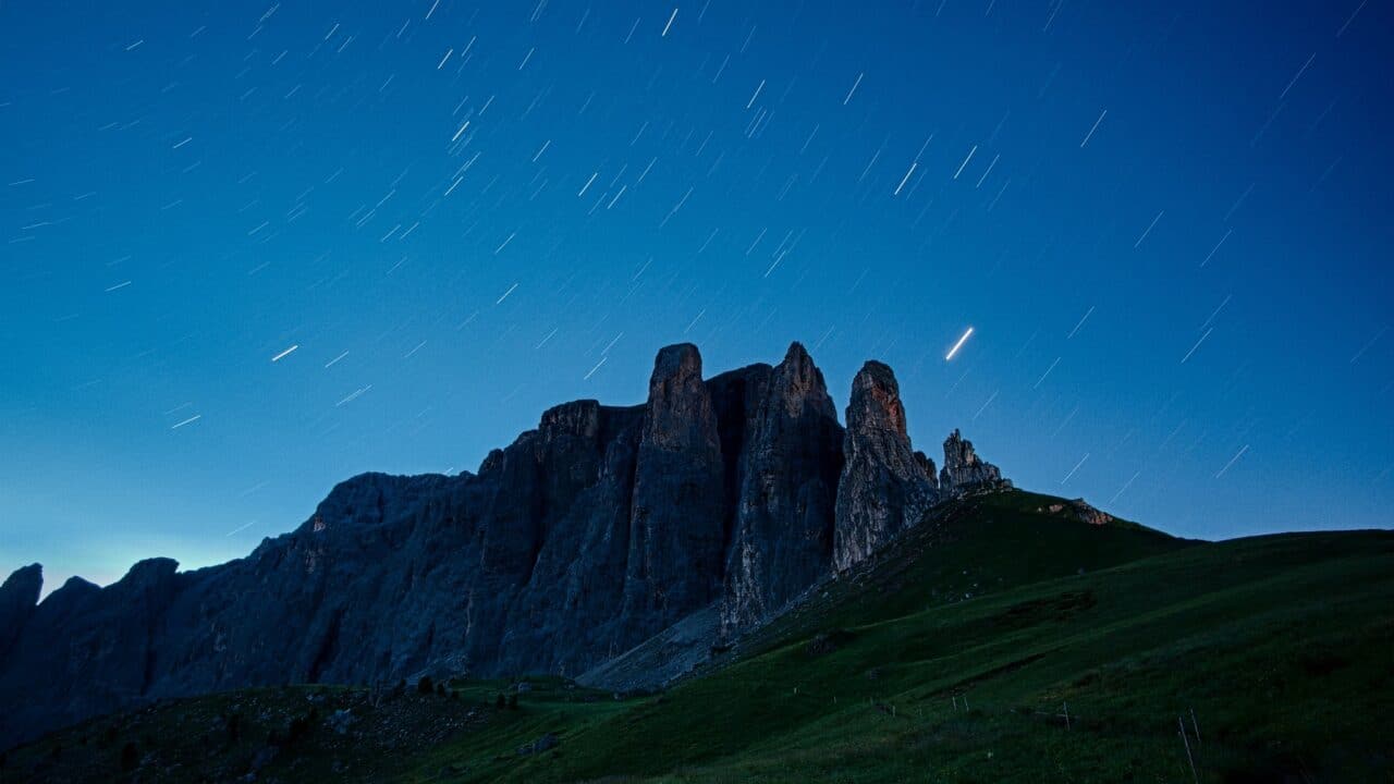 Passo Sella, Dolomites, movement of the stars
