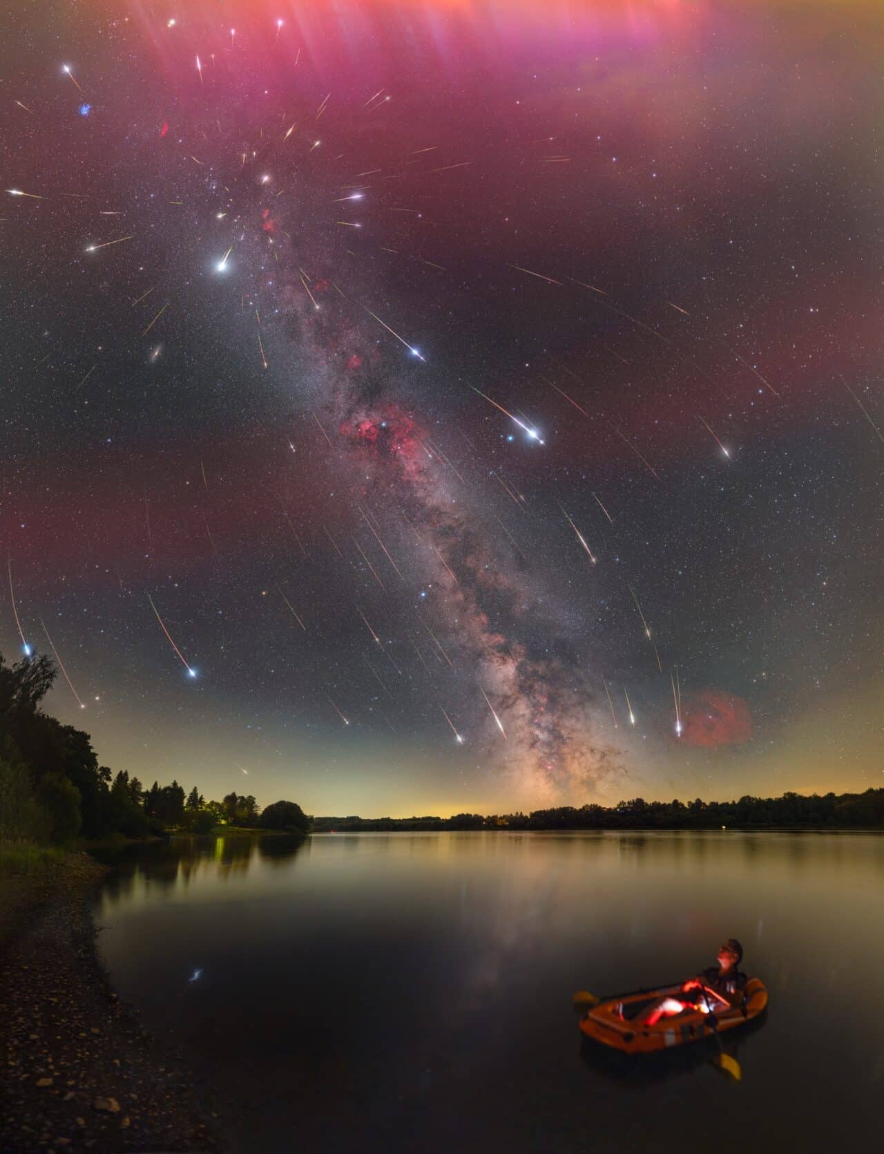 Interview with Petr Horálek,  panoramic view of the peak of the Perseids meteor shower on August 12-13, 2024. The Northern Lights