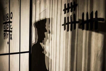 Creative Photography: Experiment with Light Indoors