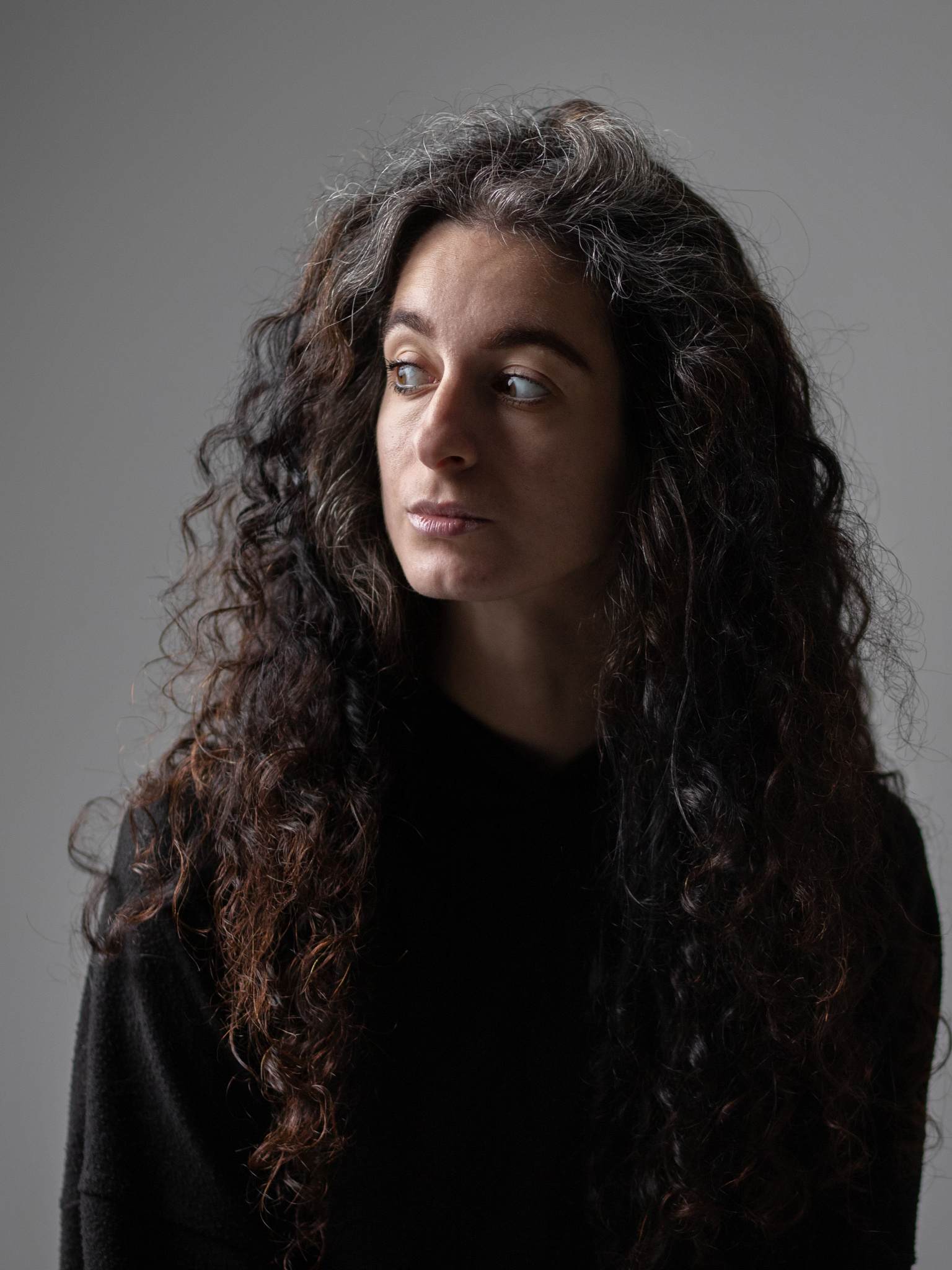 The Direction of Light: The Key to Depth and Mood in Portraits | Learn ...