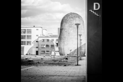 How to Shoot in Square Format: Tips and Benefits